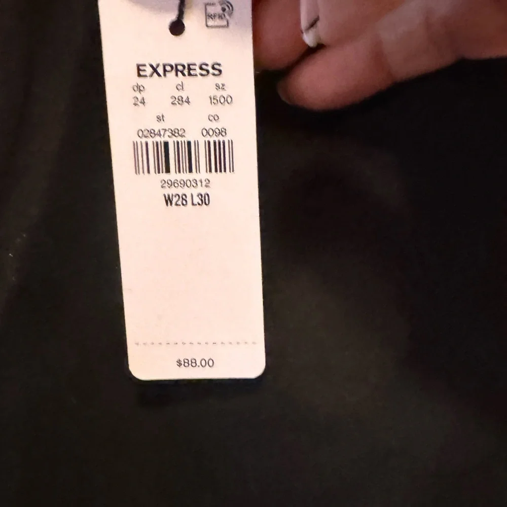 Express Men's Slim Straight Black Jeans  - Size 28x40 - NWT